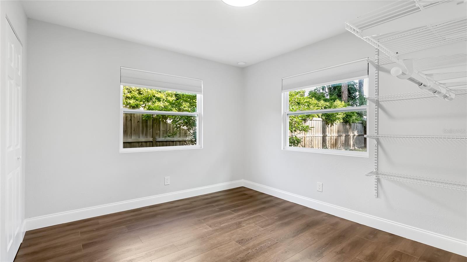 Image 11 of 30 For 1053 40th Street