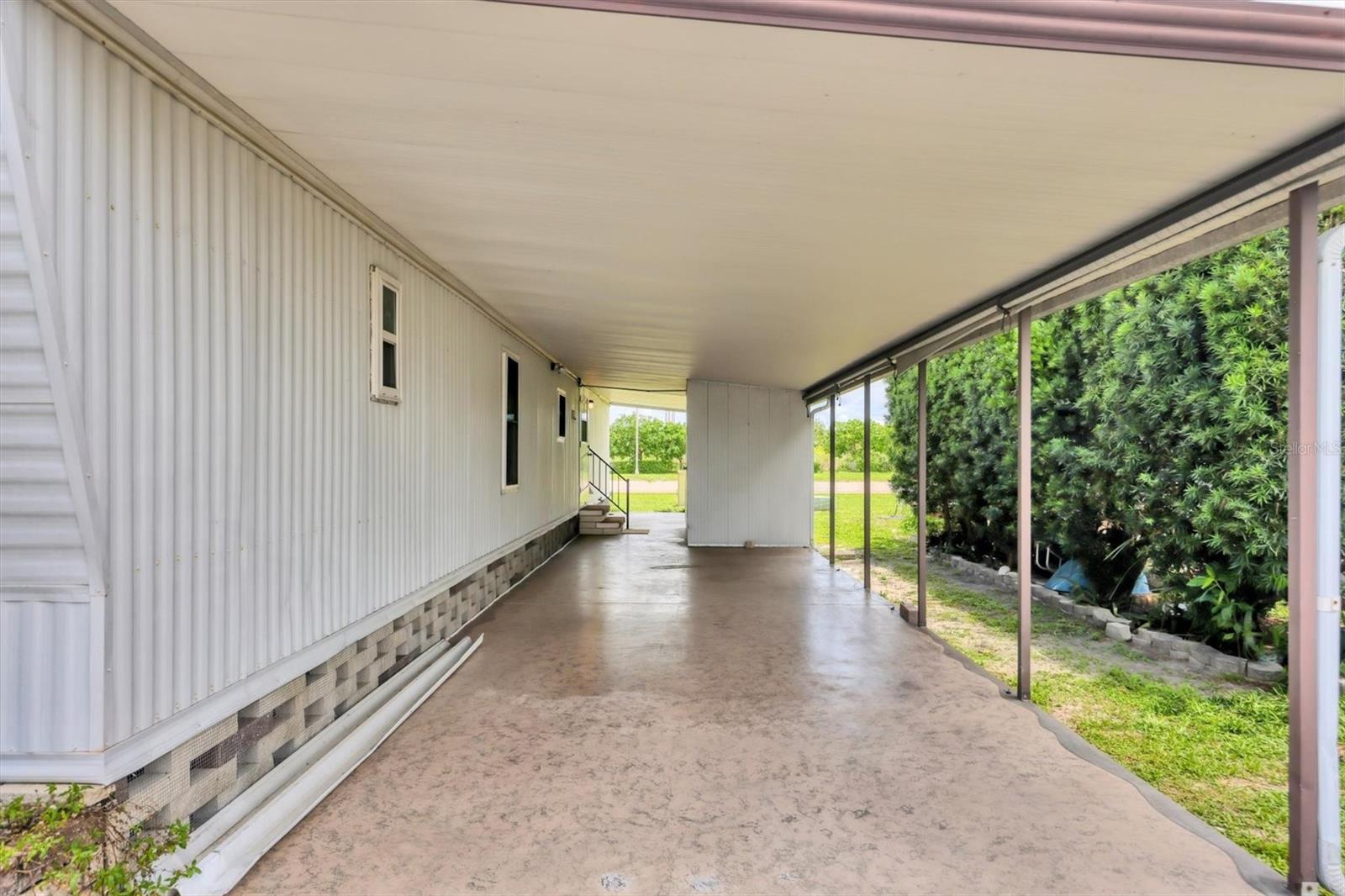 Image 3 of 27 For 5316 53rd Avenue E F7