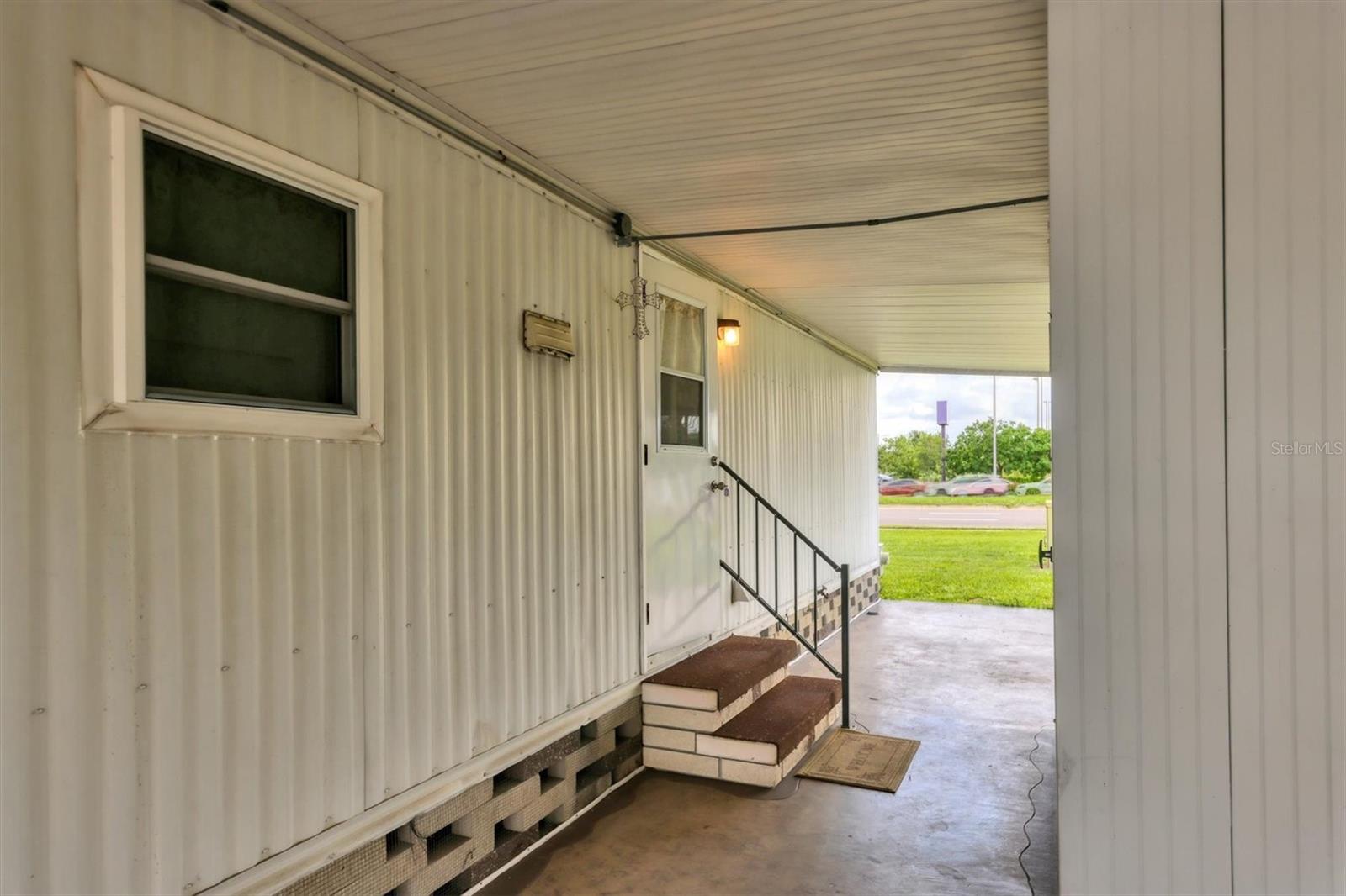 Image 4 of 27 For 5316 53rd Avenue E F7