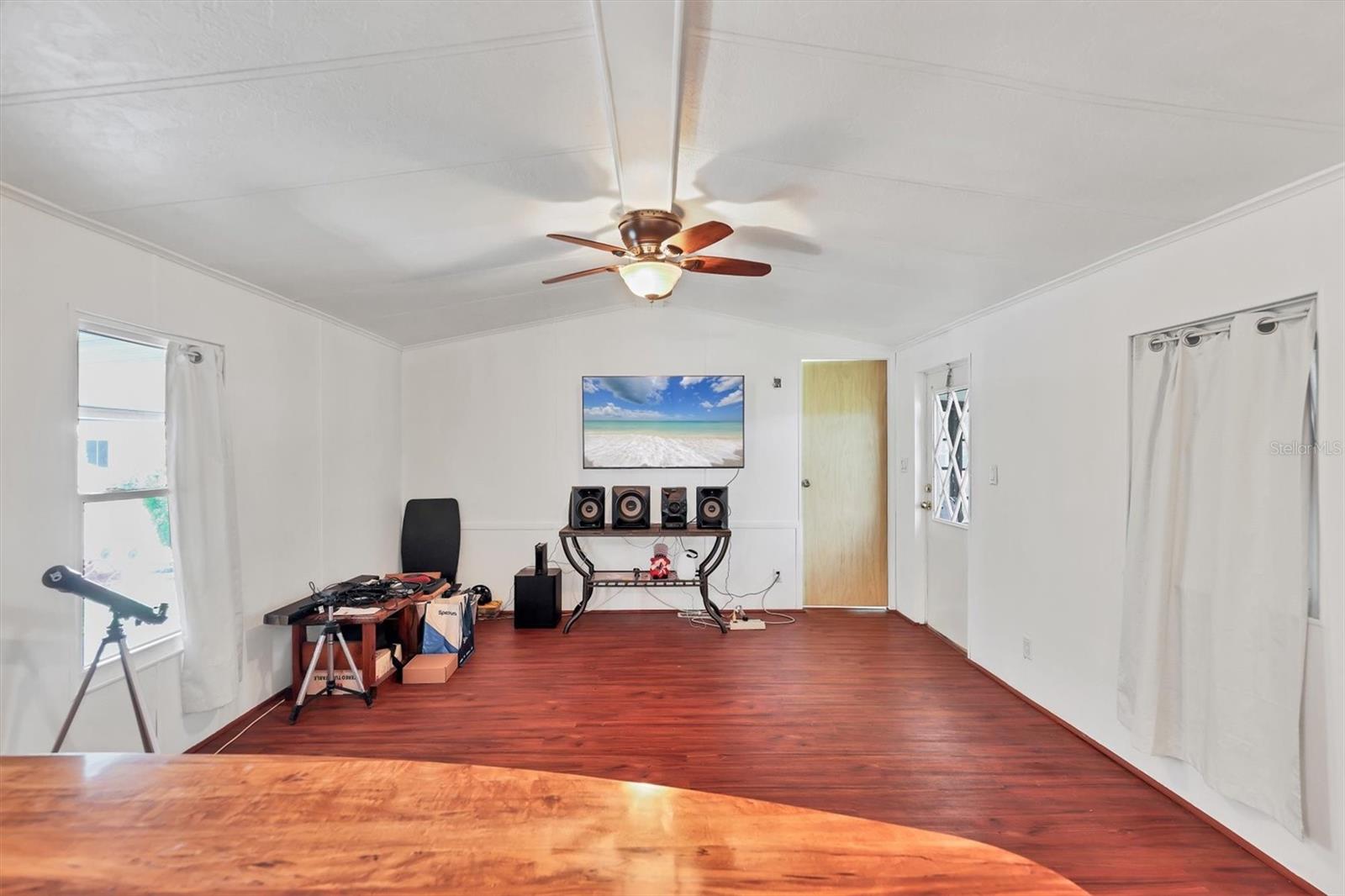 Image 5 of 27 For 5316 53rd Avenue E F7