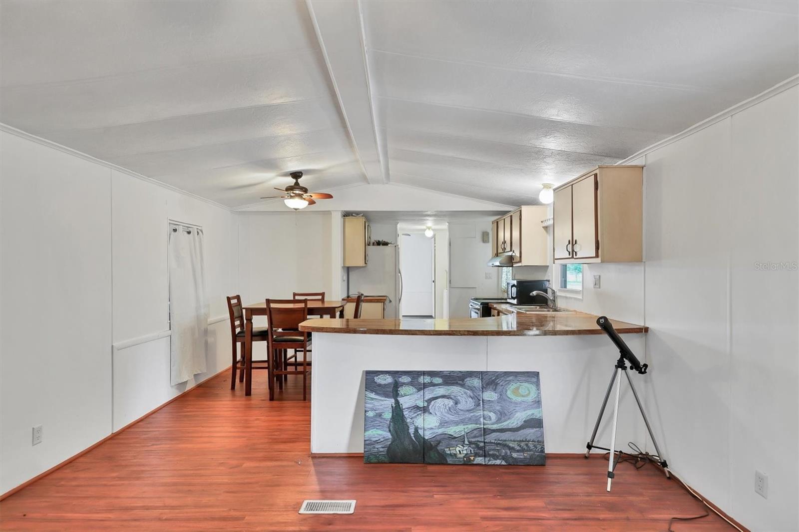 Image 8 of 27 For 5316 53rd Avenue E F7