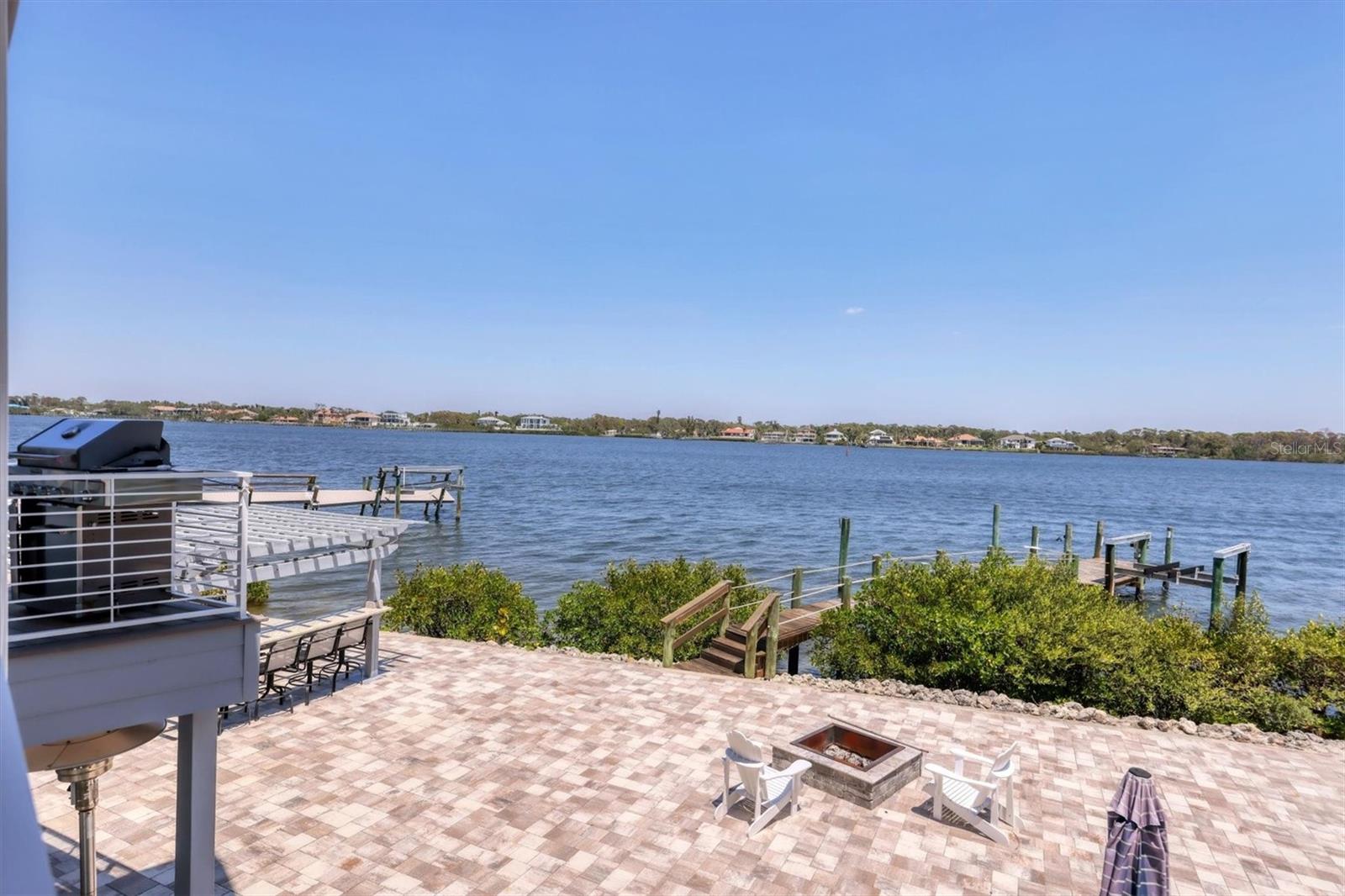 Image 12 of 87 For 7985 Manasota Key Road