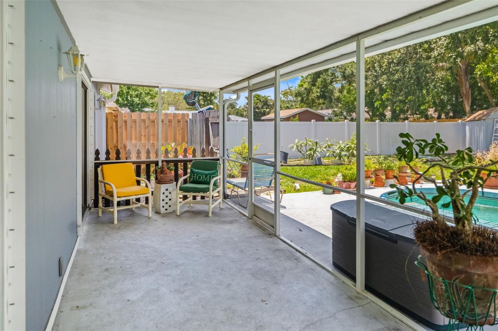 Image 17 of 44 For 3407 50th Avenue E
