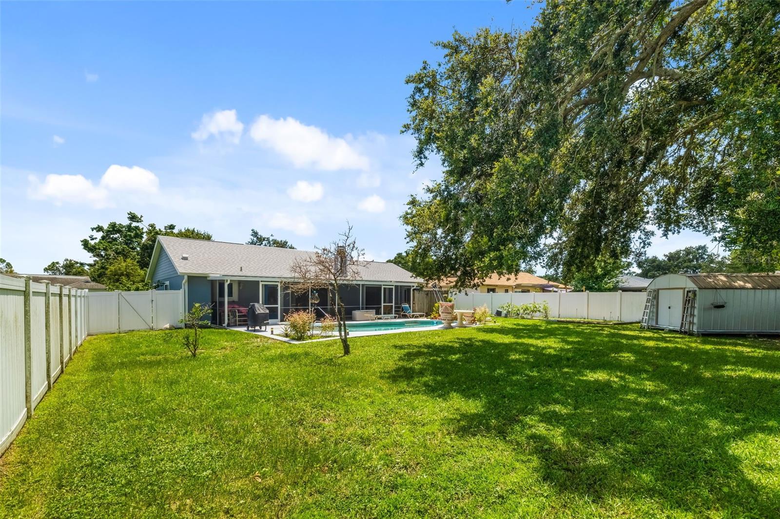 Image 22 of 44 For 3407 50th Avenue E
