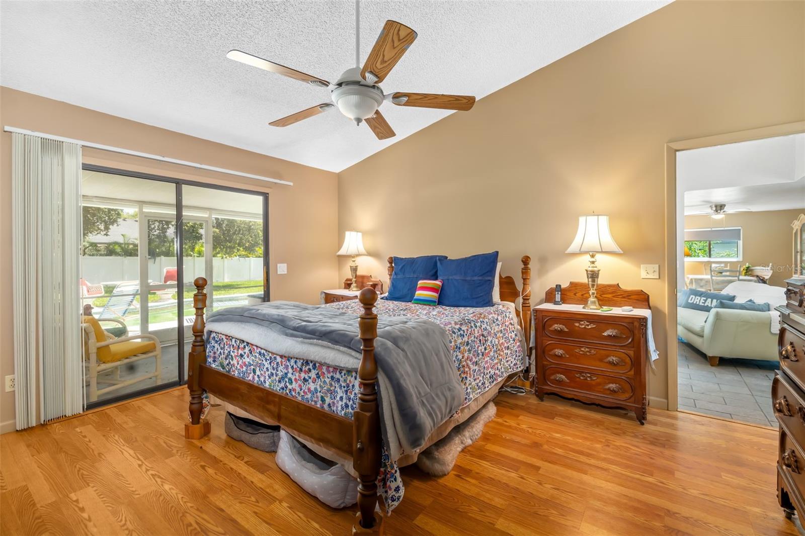 Image 30 of 44 For 3407 50th Avenue E