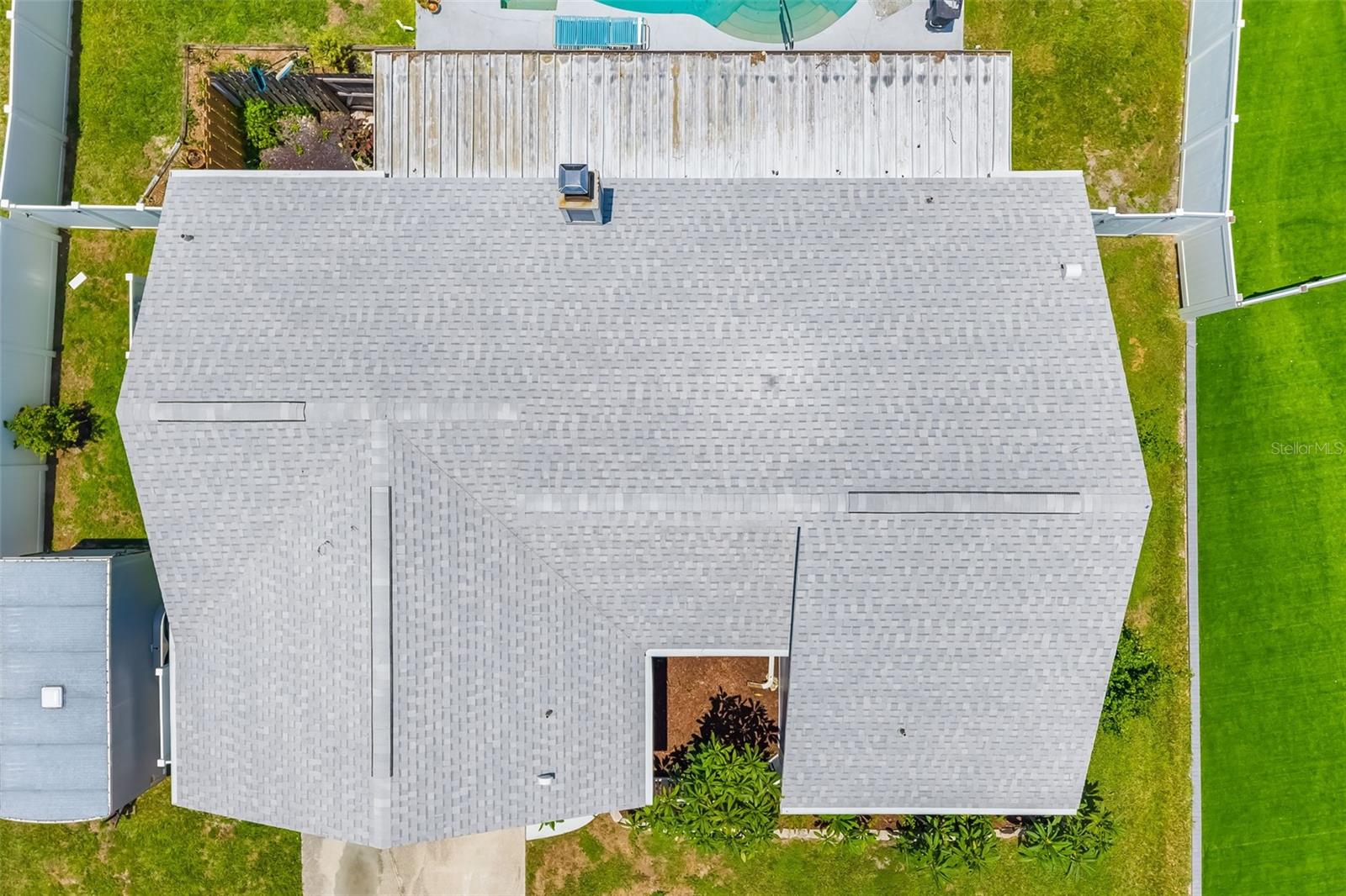 Image 6 of 44 For 3407 50th Avenue E