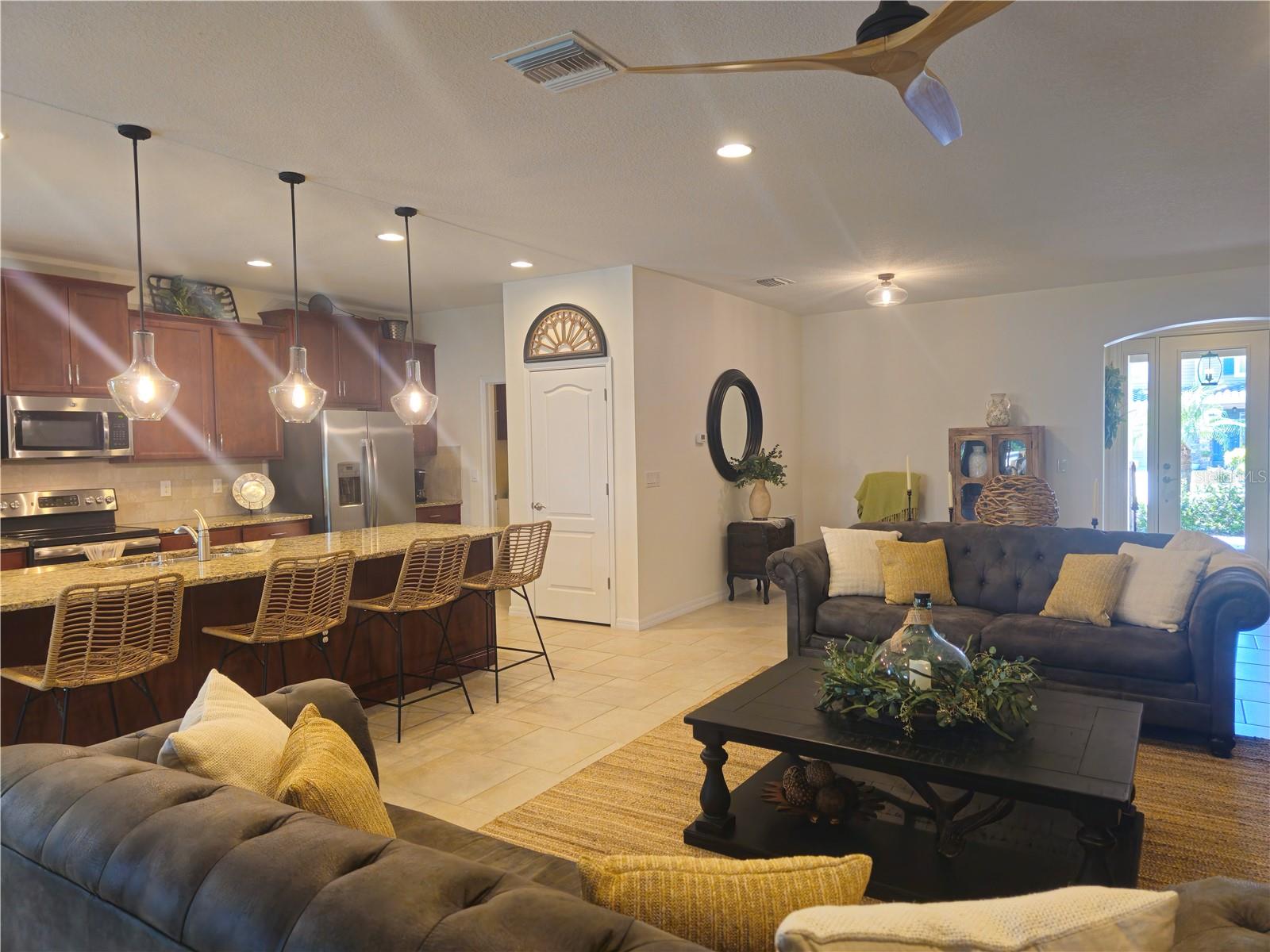 Image 16 of 93 For 2807 Oriole Drive