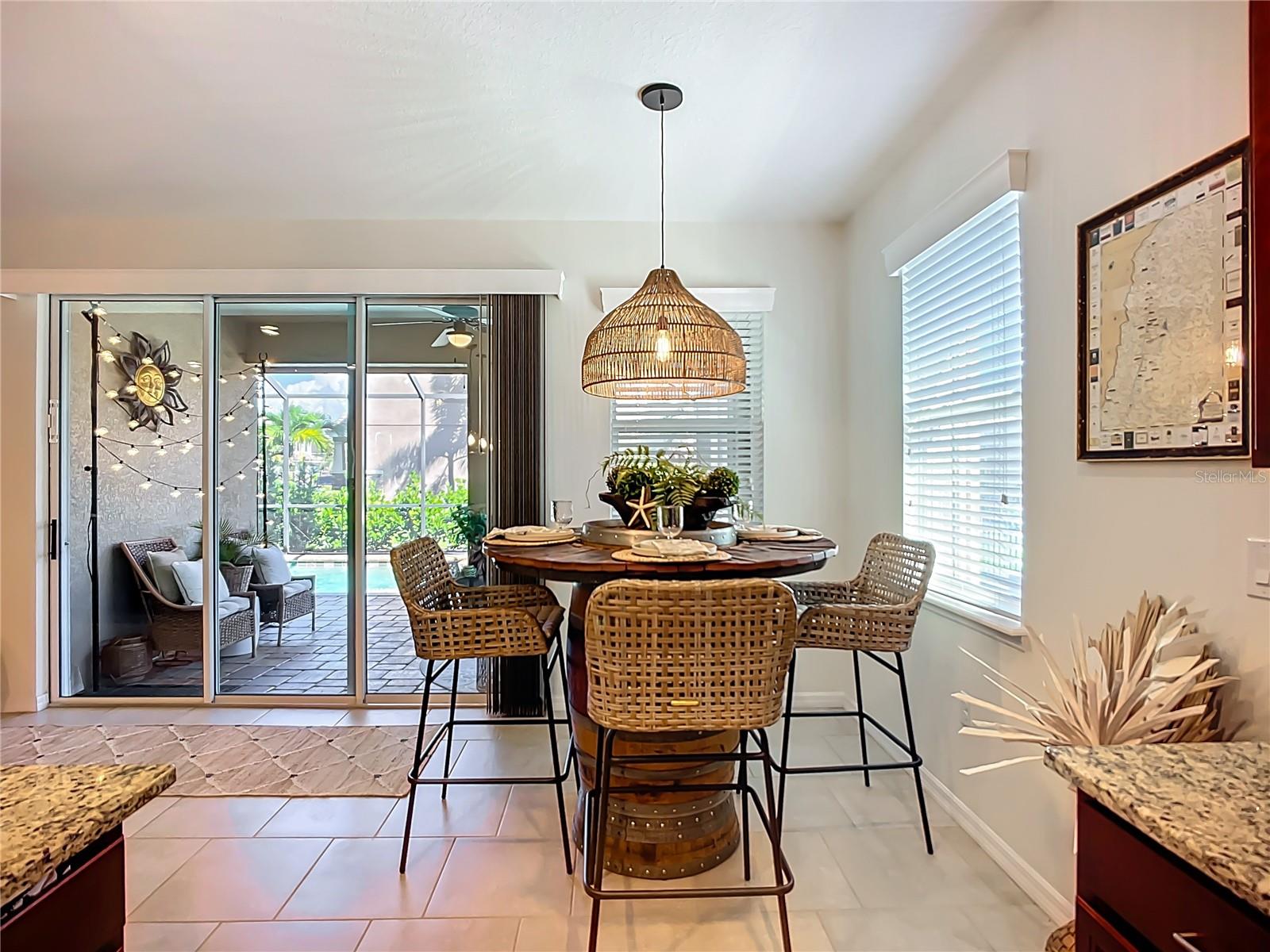 Image 17 of 93 For 2807 Oriole Drive