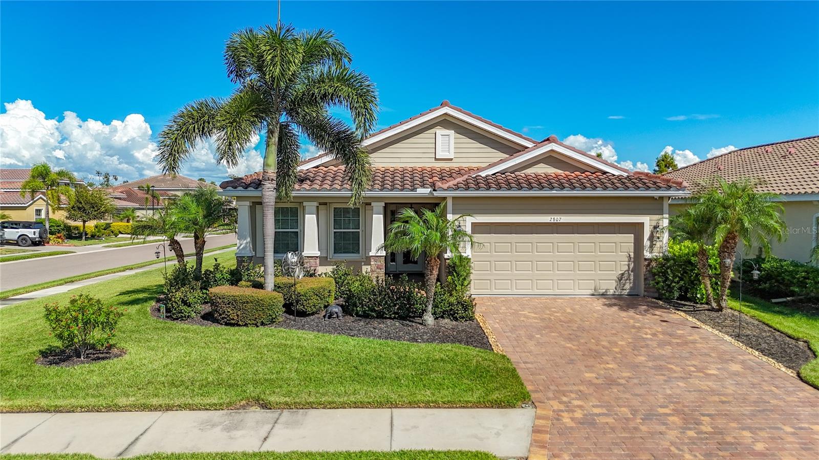 Image 2 of 93 For 2807 Oriole Drive