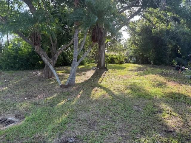 Image 5 of 9 For Kenwood Avenue