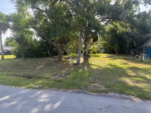 Image 7 of 9 For Kenwood Avenue