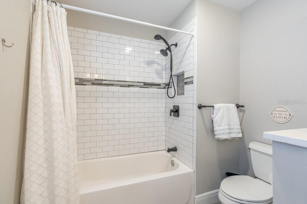 Image 36 of 57 For 7843 Cameron Circle