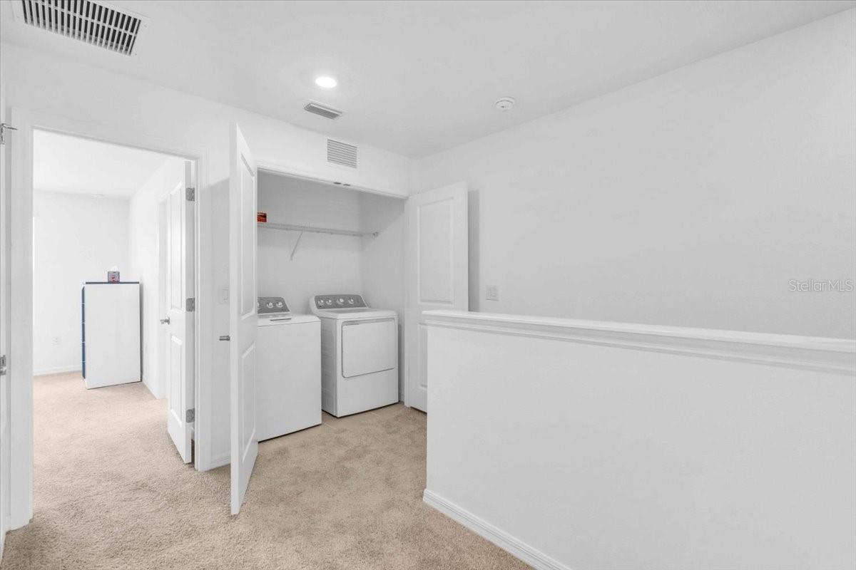 Image 12 of 27 For 8452 Lunar Skye Street
