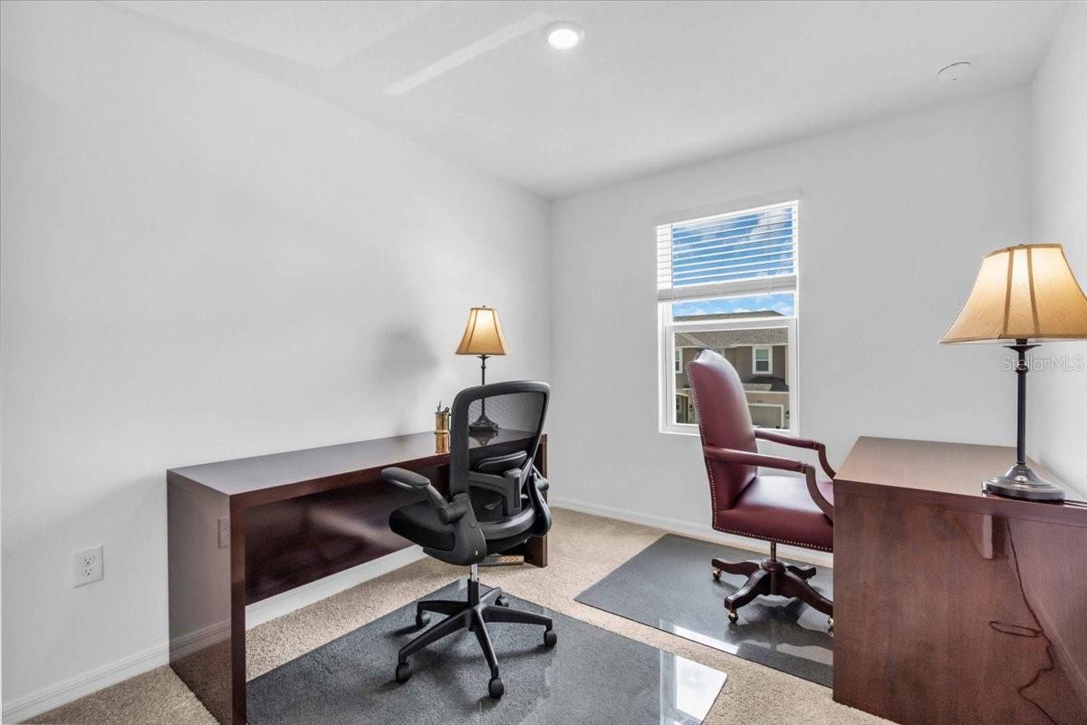 Image 16 of 27 For 8452 Lunar Skye Street