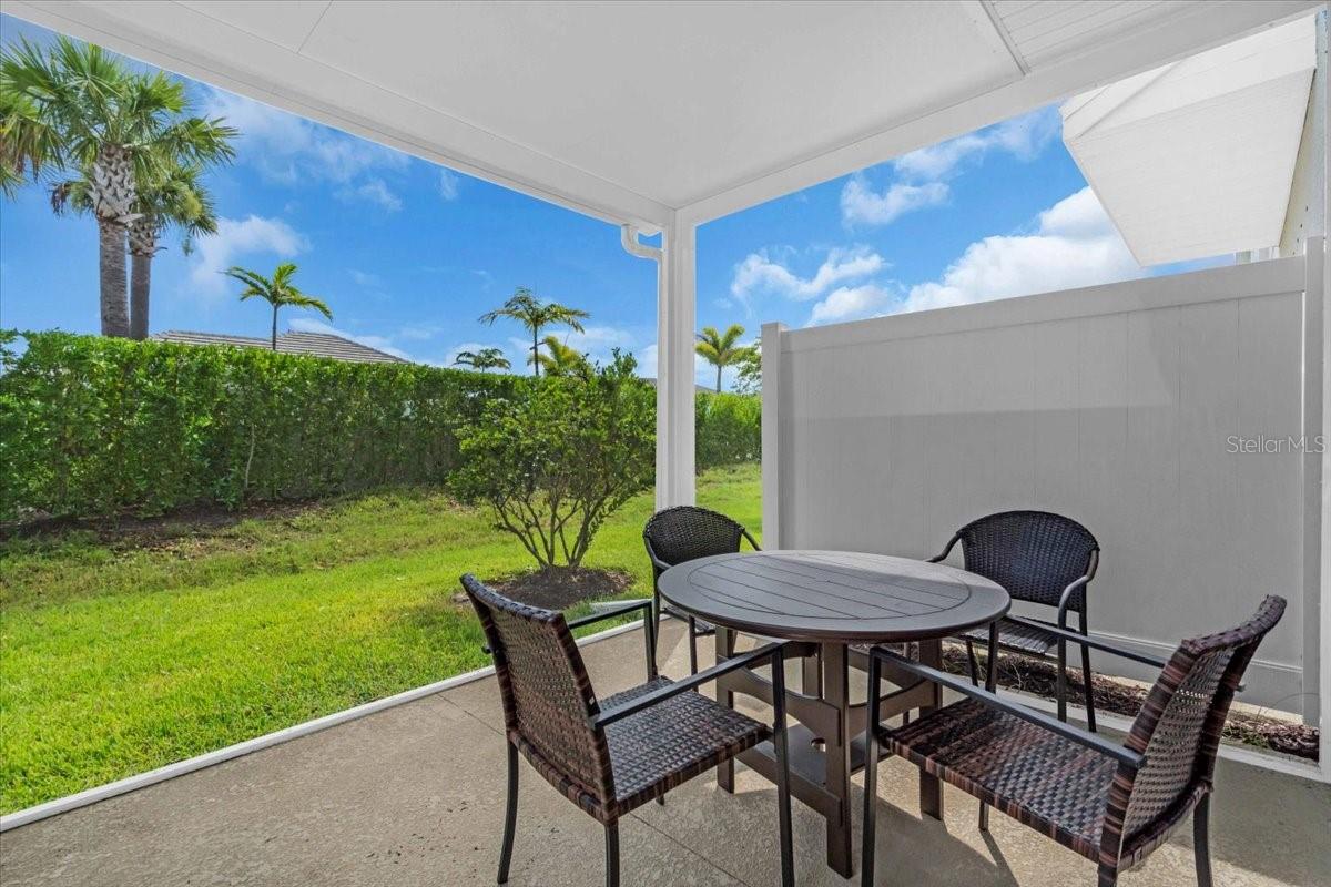 Image 21 of 27 For 8452 Lunar Skye Street