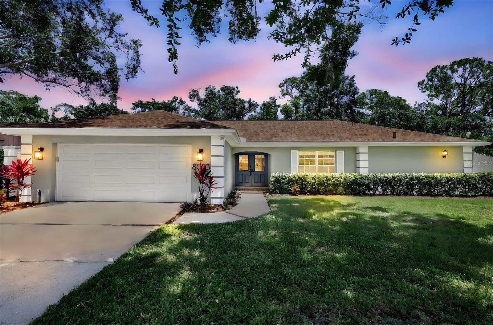 Details for 8003 Conservatory Drive, SARASOTA, FL 34243