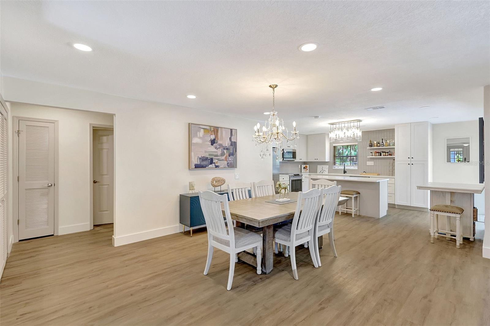 Image 11 of 50 For 8003 Conservatory Drive