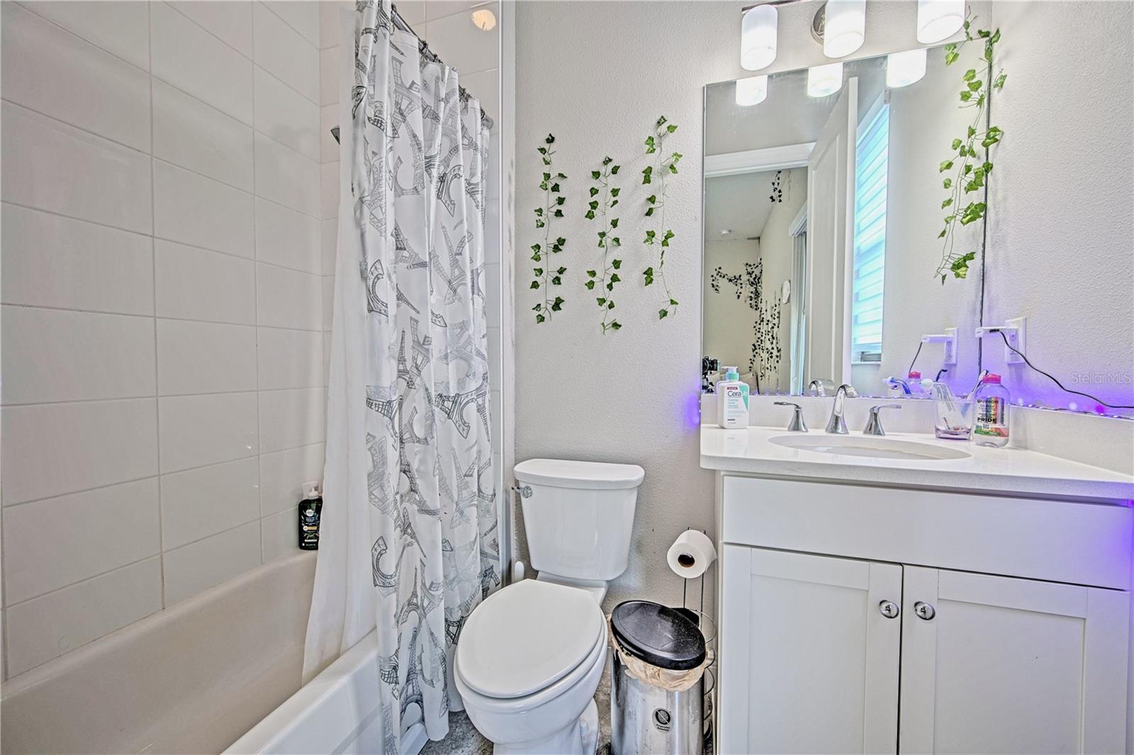 Image 25 of 31 For 9045 Bernini Place