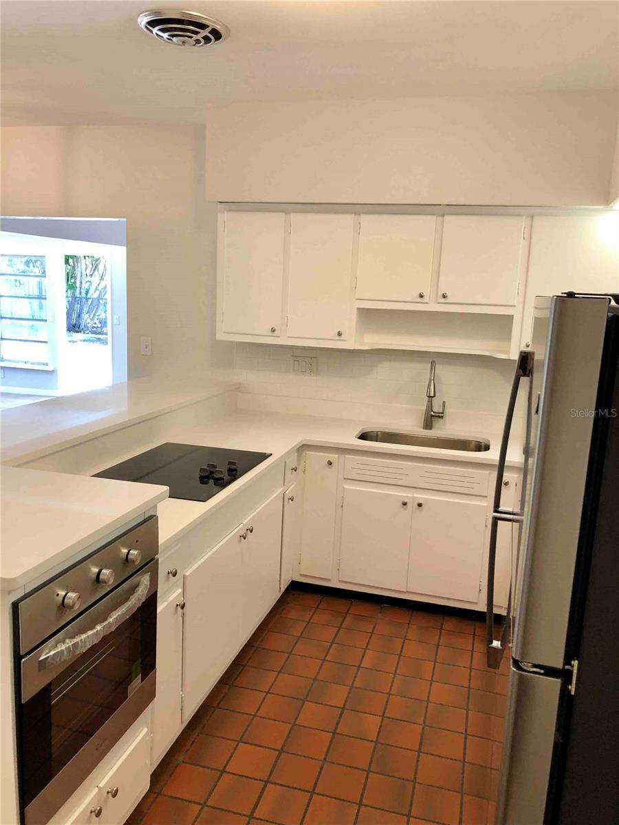 Image 6 of 10 For 2753 Valencia Drive