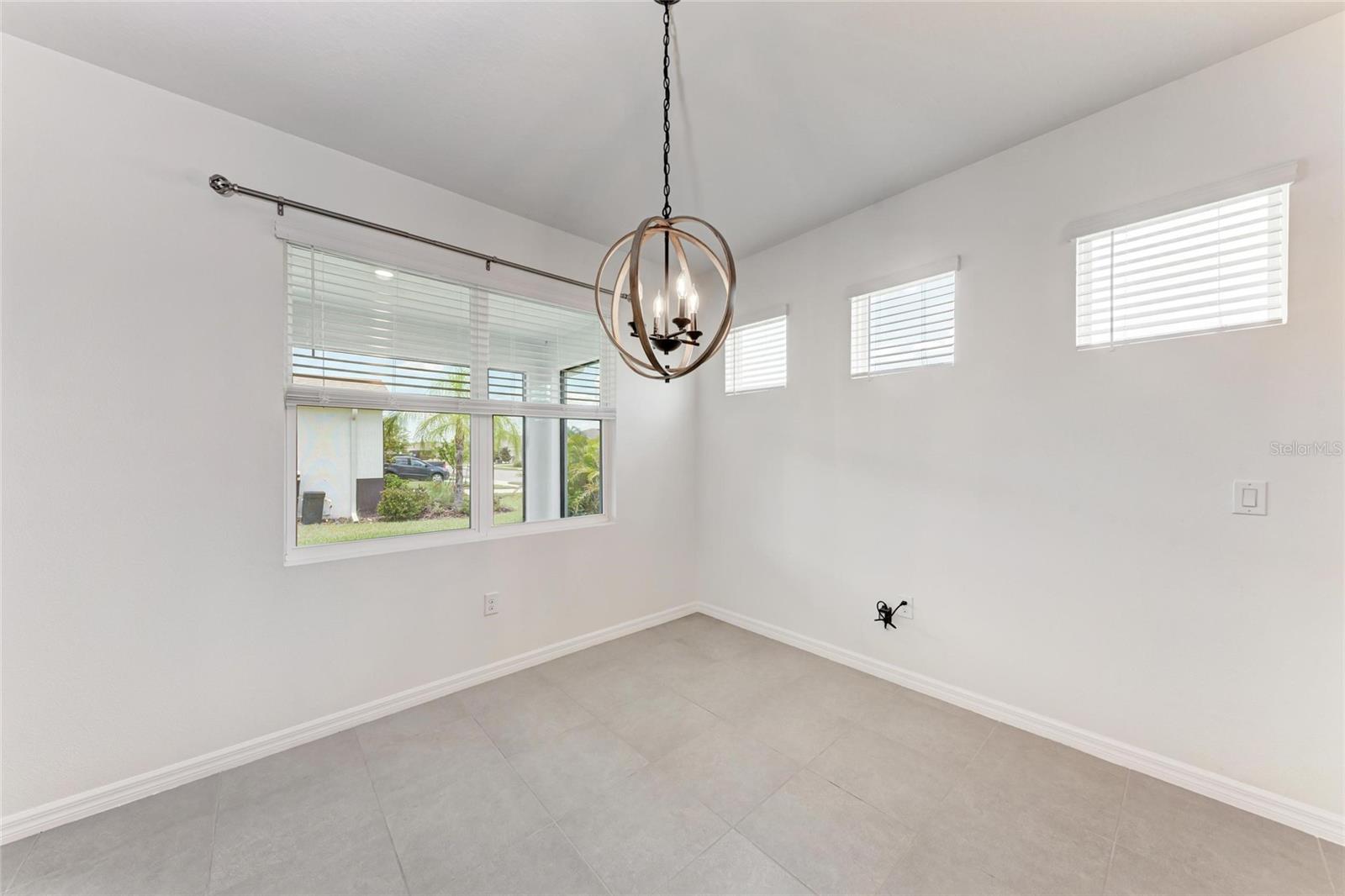 Image 15 of 53 For 13829 Camden Crest Terrace