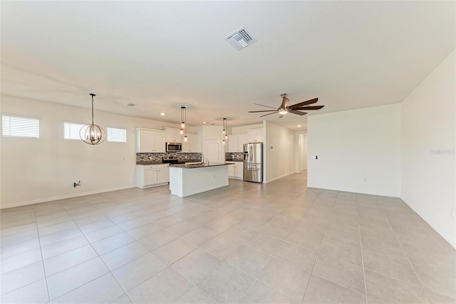 Image 18 of 53 For 13829 Camden Crest Terrace