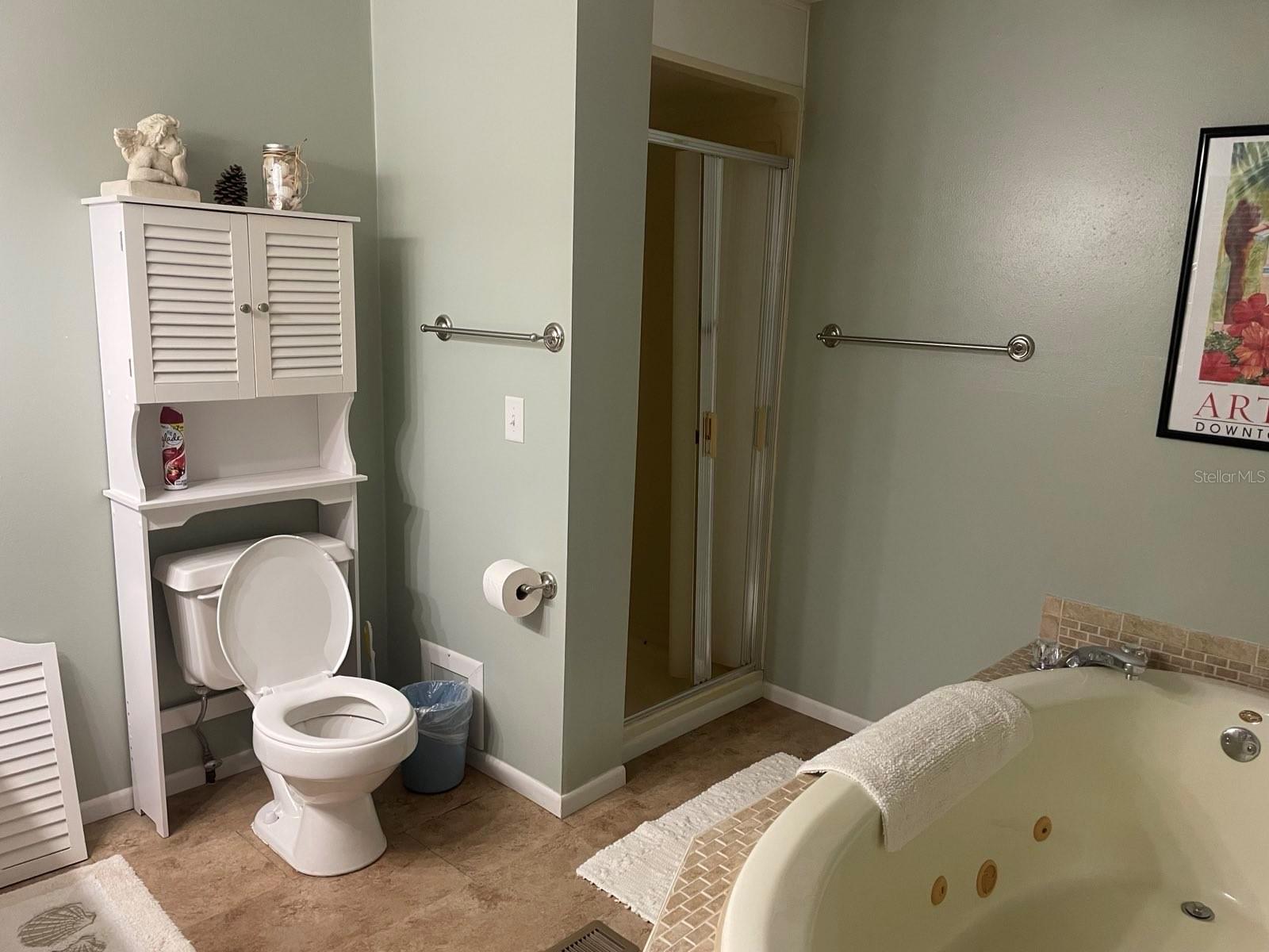 Image 7 of 30 For 5316 53rd Avenue E B18