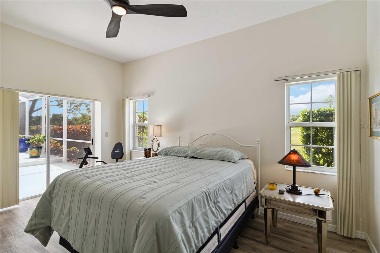 Image 41 of 70 For 428 Tremingham Way