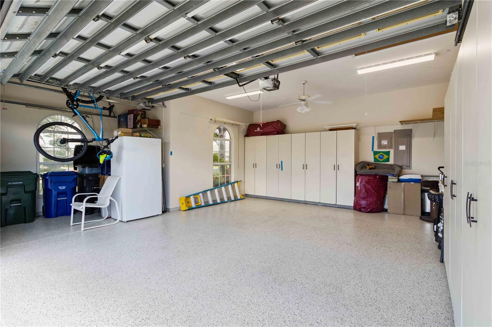 Image 46 of 70 For 428 Tremingham Way
