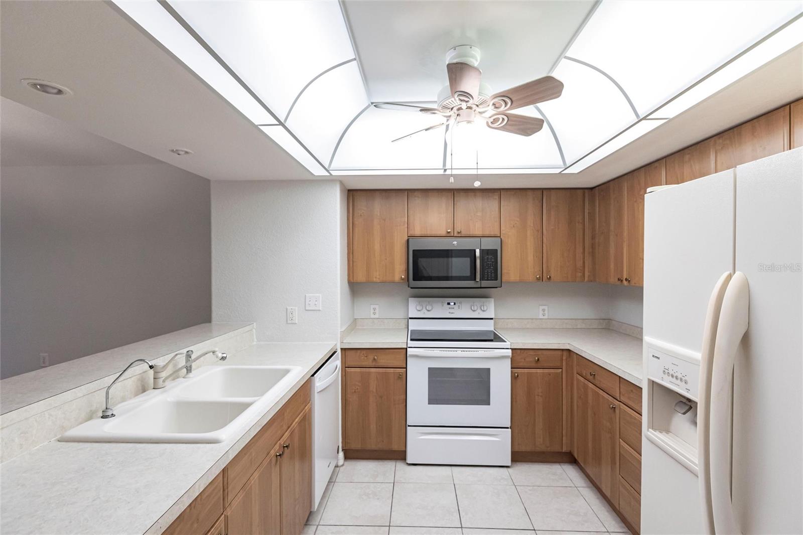 Image 3 of 33 For 601 Shreve Street 51a
