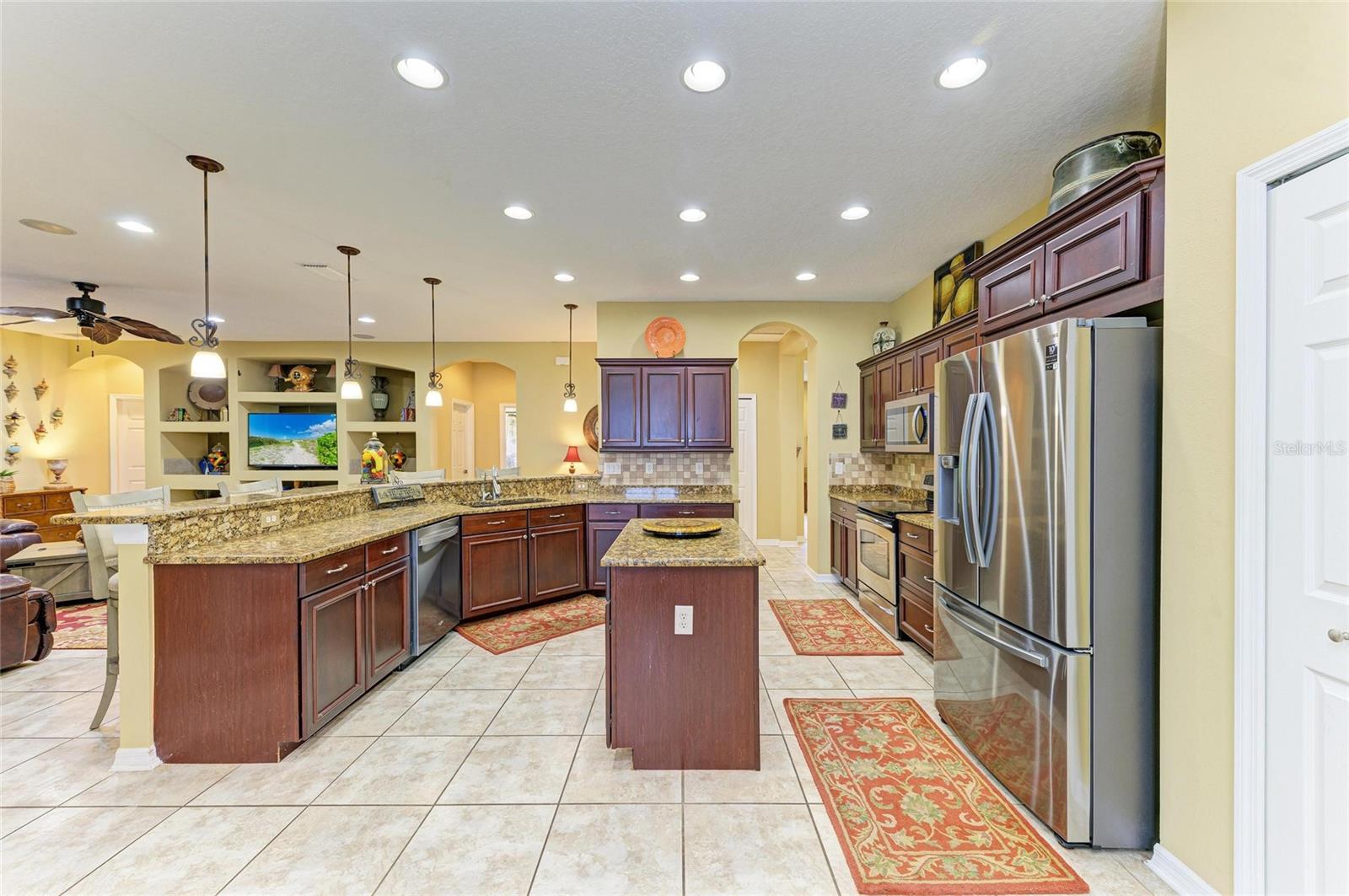 Image 17 of 76 For 7812 115th Avenue E