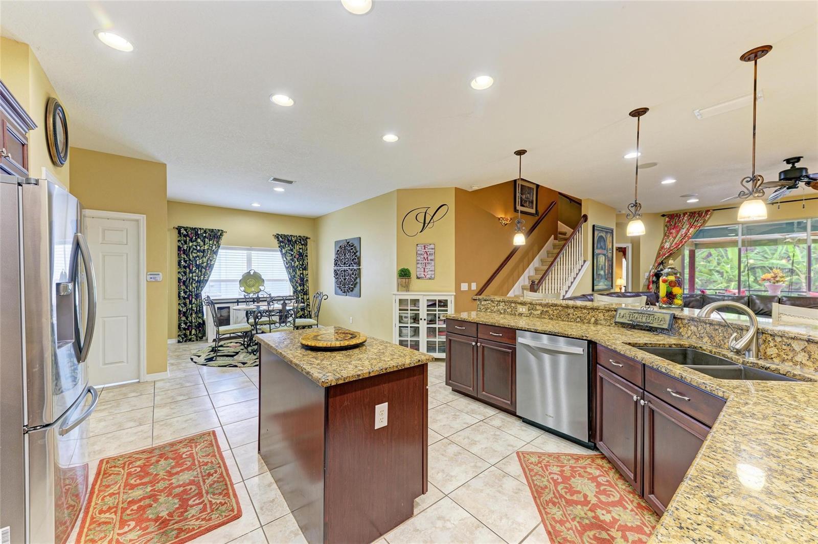 Image 19 of 76 For 7812 115th Avenue E