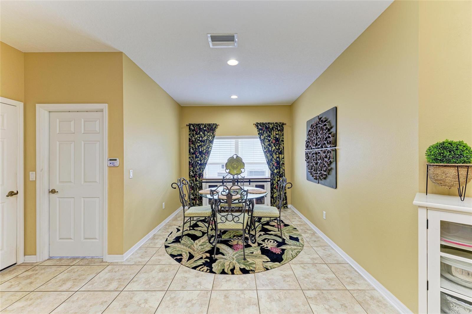 Image 22 of 76 For 7812 115th Avenue E