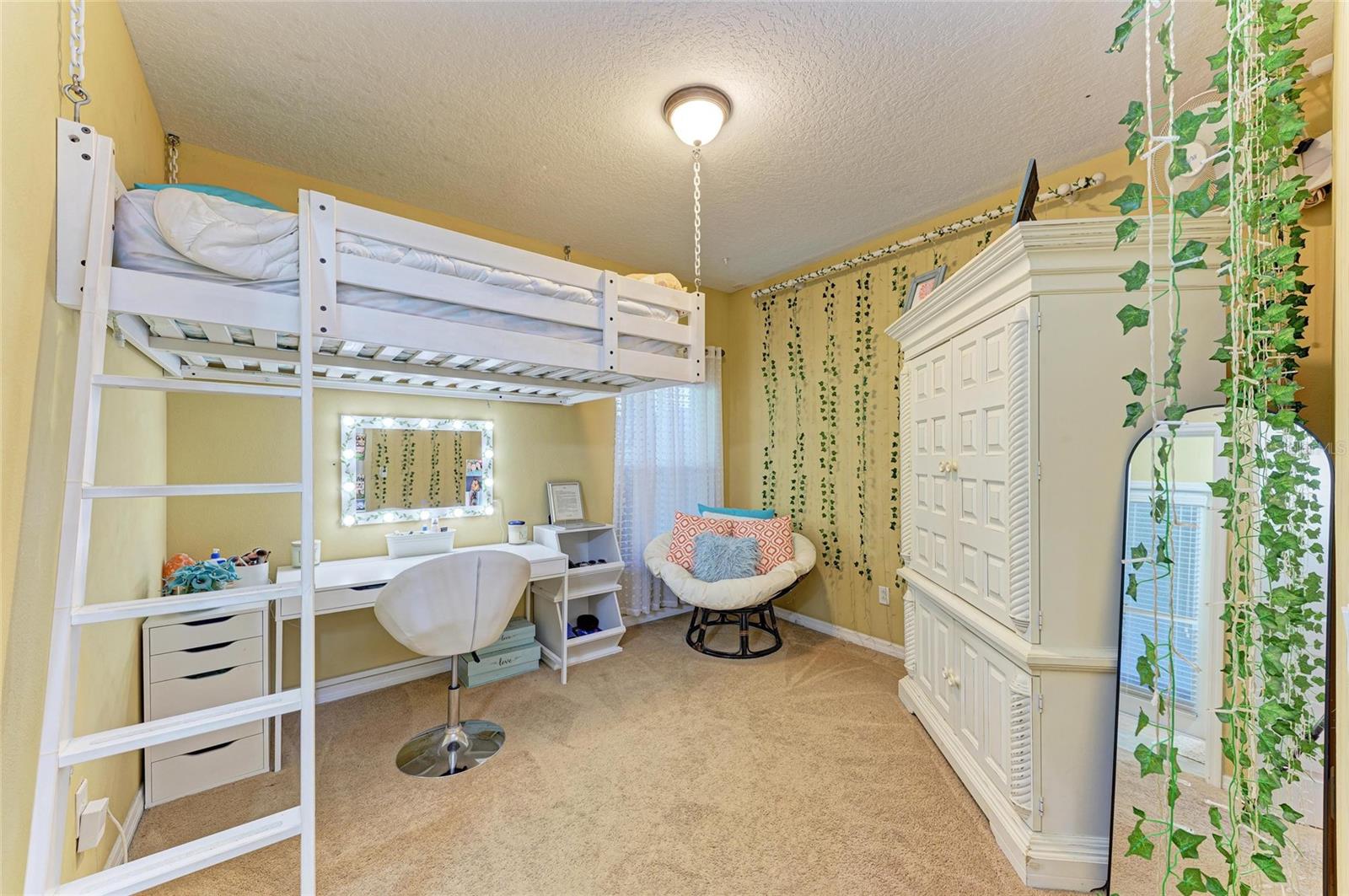 Image 37 of 76 For 7812 115th Avenue E