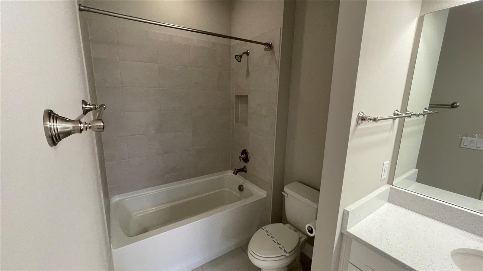 Image 18 of 36 For 5364 Bartolomeo Street