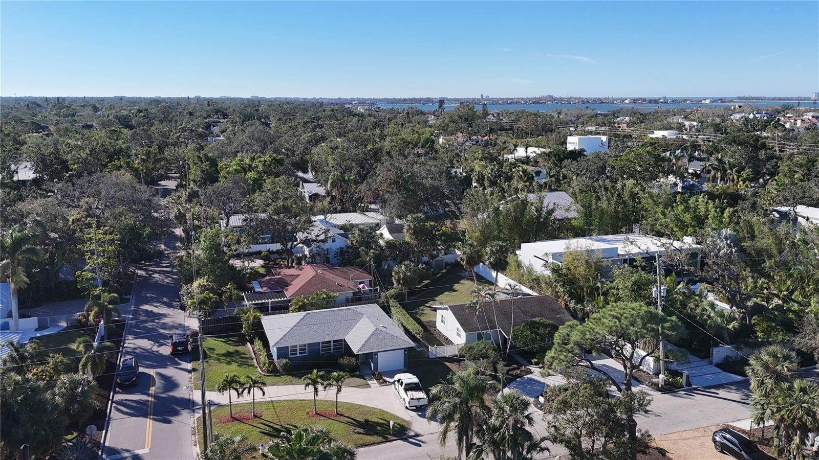 Image 19 of 35 For 1688 Bahia Vista Street