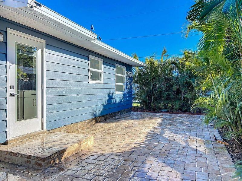 Image 2 of 35 For 1688 Bahia Vista Street