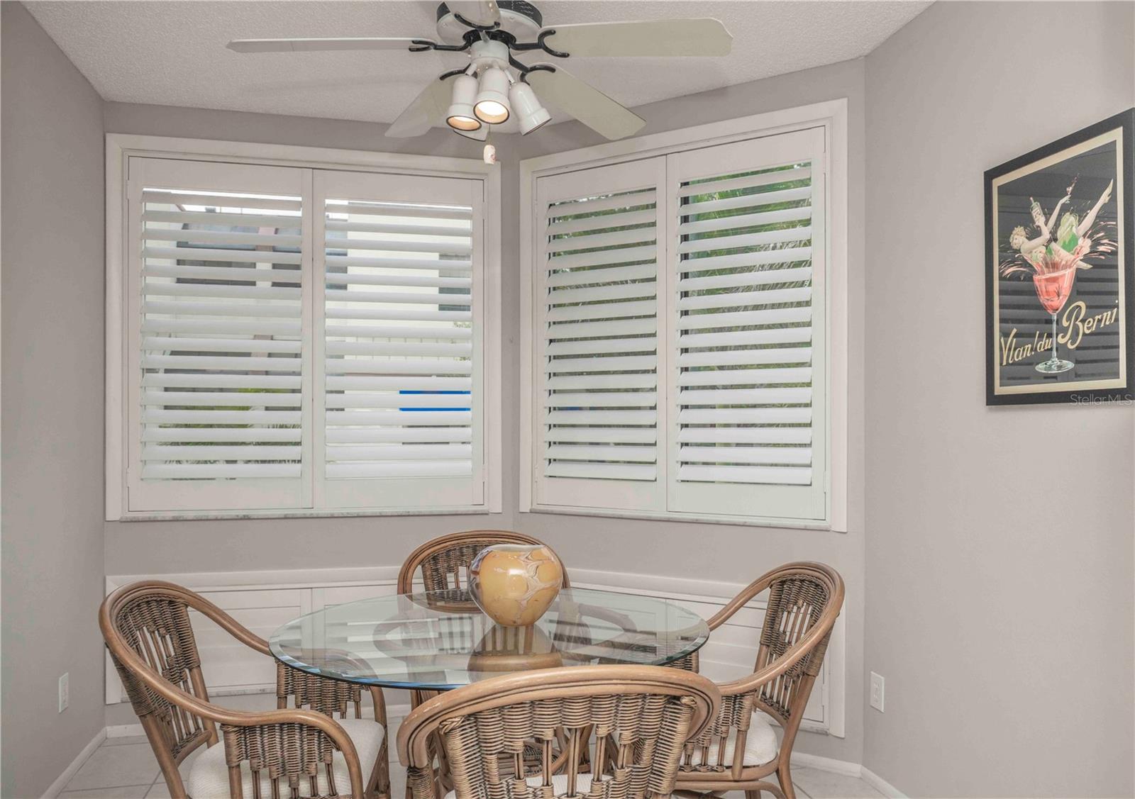 Image 4 of 23 For 1922 Harbourside Drive 1102