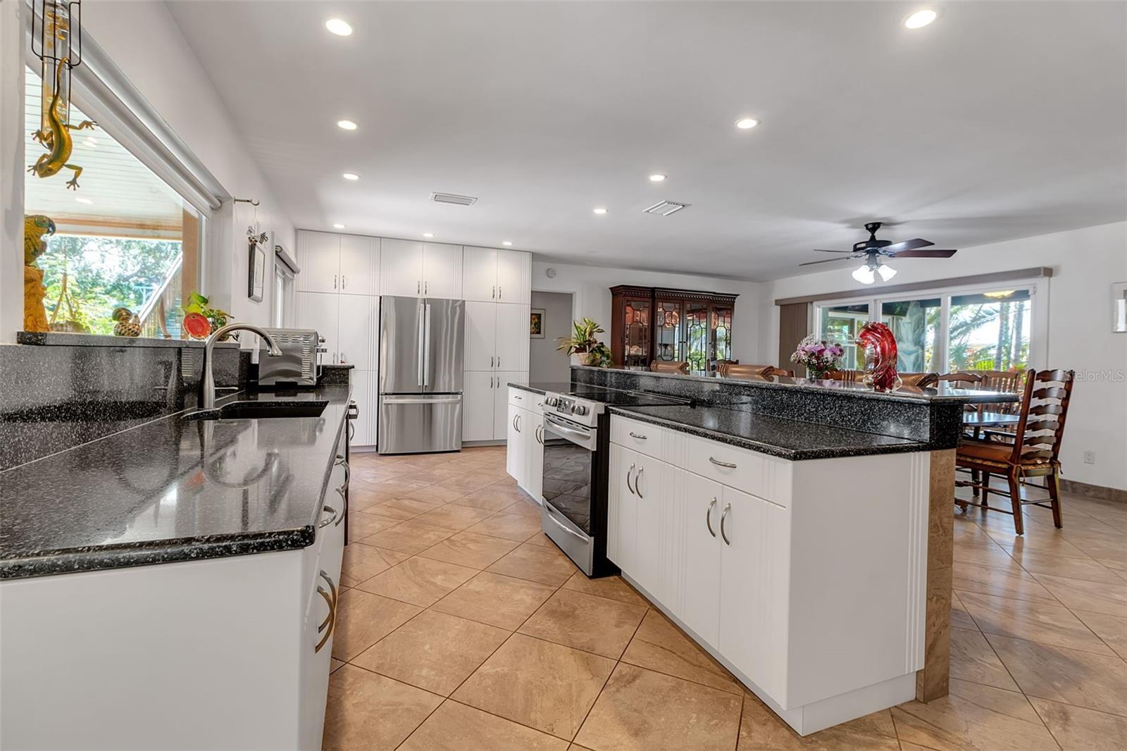 Image 15 of 64 For 7908 19th Avenue Drive W