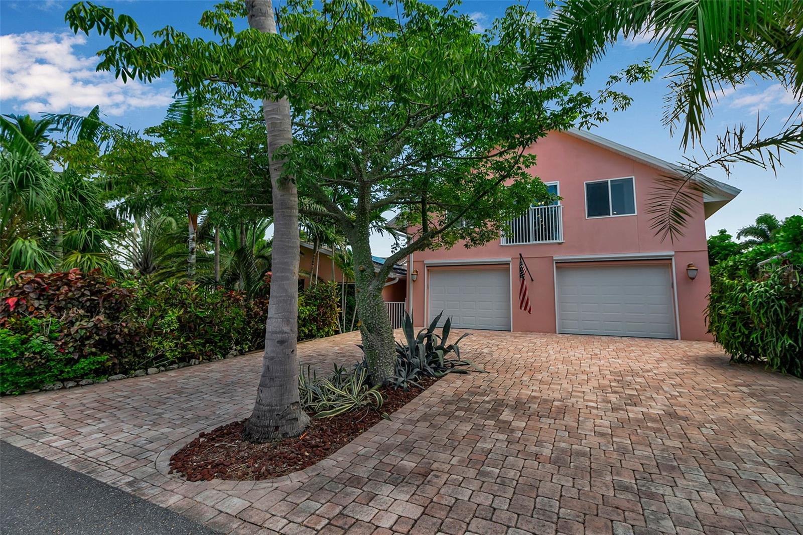 Image 2 of 64 For 7908 19th Avenue Drive W