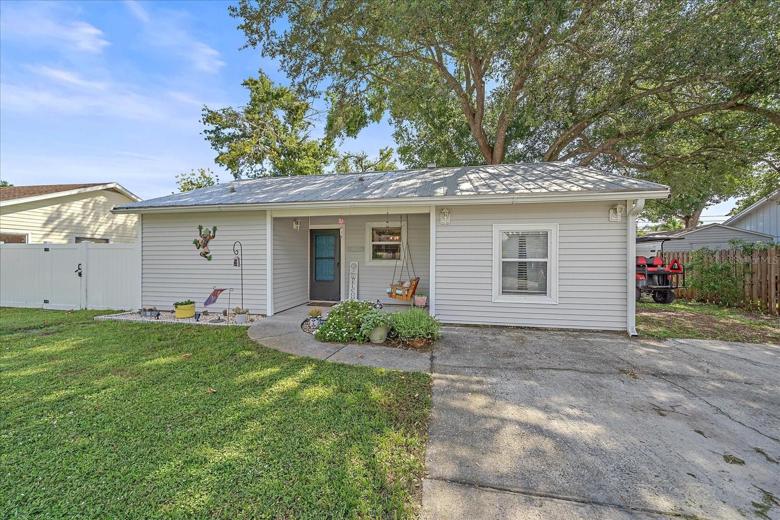 Image 2 of 37 For 3950 Vana Drive