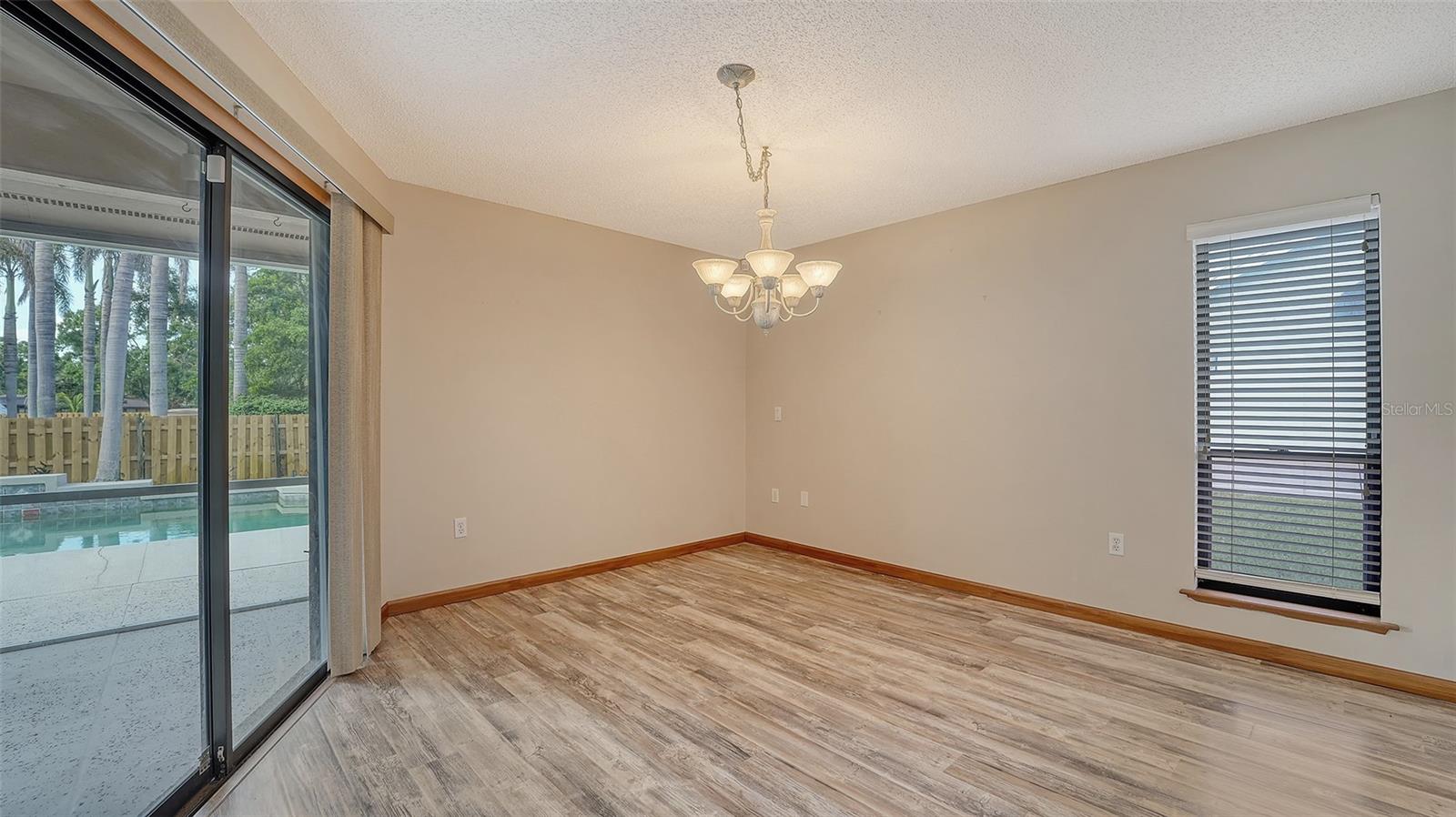 Image 10 of 61 For 8103 11th Avenue Nw