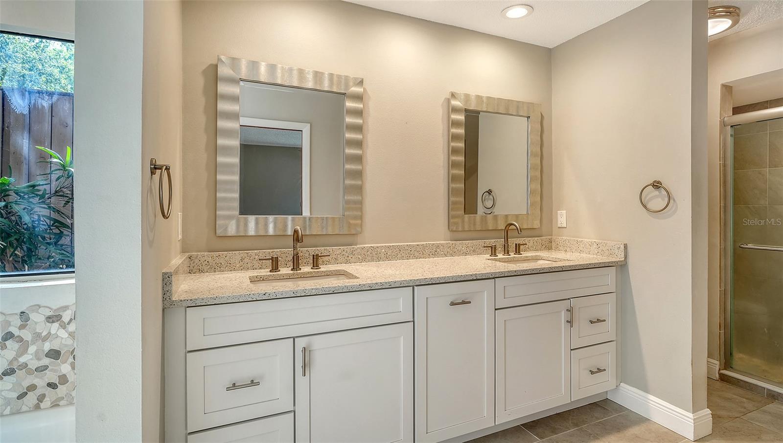 Image 24 of 61 For 8103 11th Avenue Nw