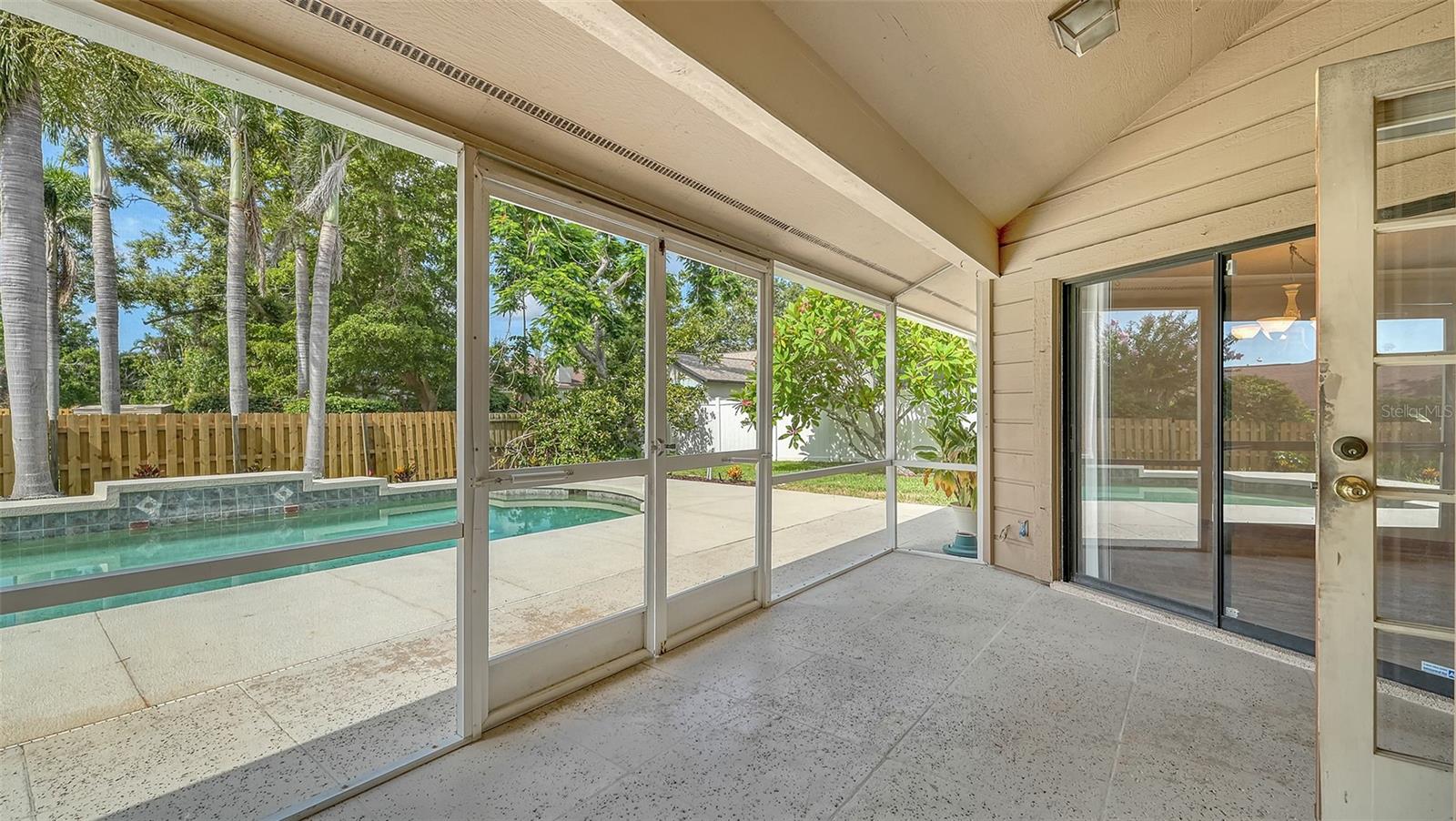 Image 37 of 61 For 8103 11th Avenue Nw