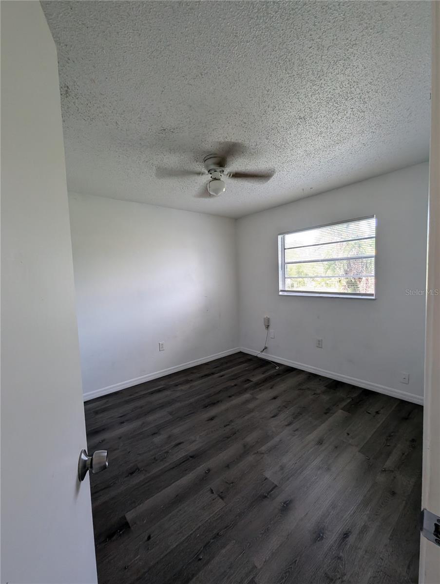 Image 10 of 12 For 3916 25th Street W