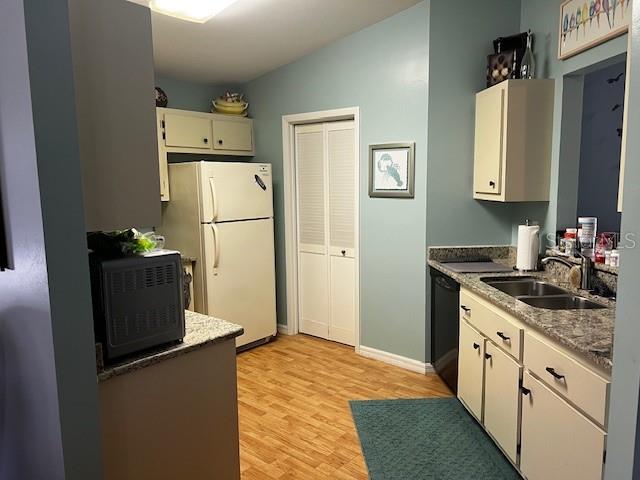 Image 3 of 6 For 5564 Birdsong Lane