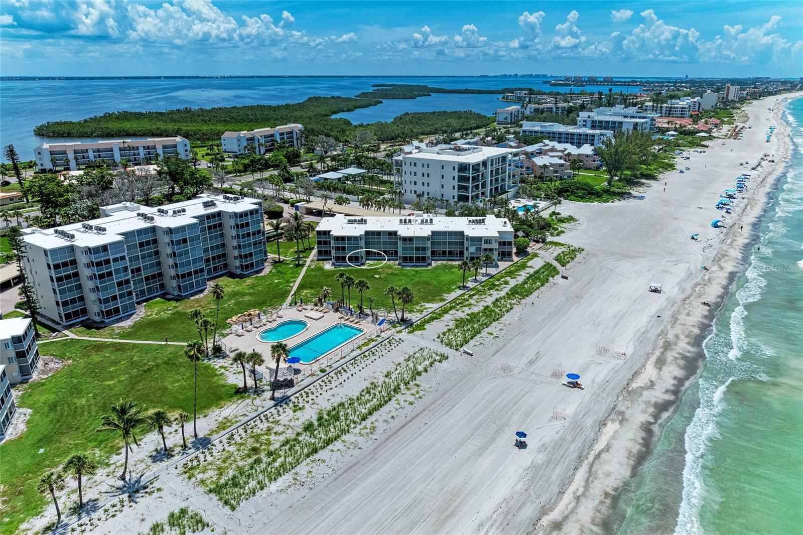 Image 2 of 52 For 4805 Gulf Of Mexico Drive 105