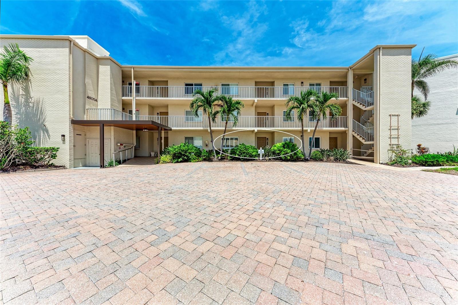 Image 7 of 52 For 4805 Gulf Of Mexico Drive 105