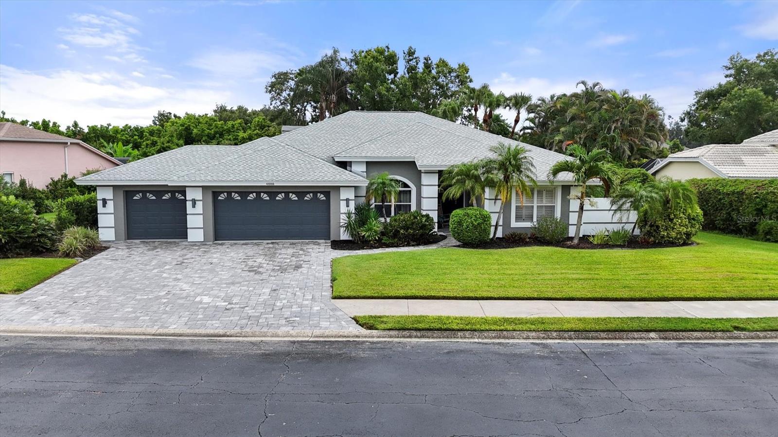 Details for 4888 Winterhaven Drive, SARASOTA, FL 34233