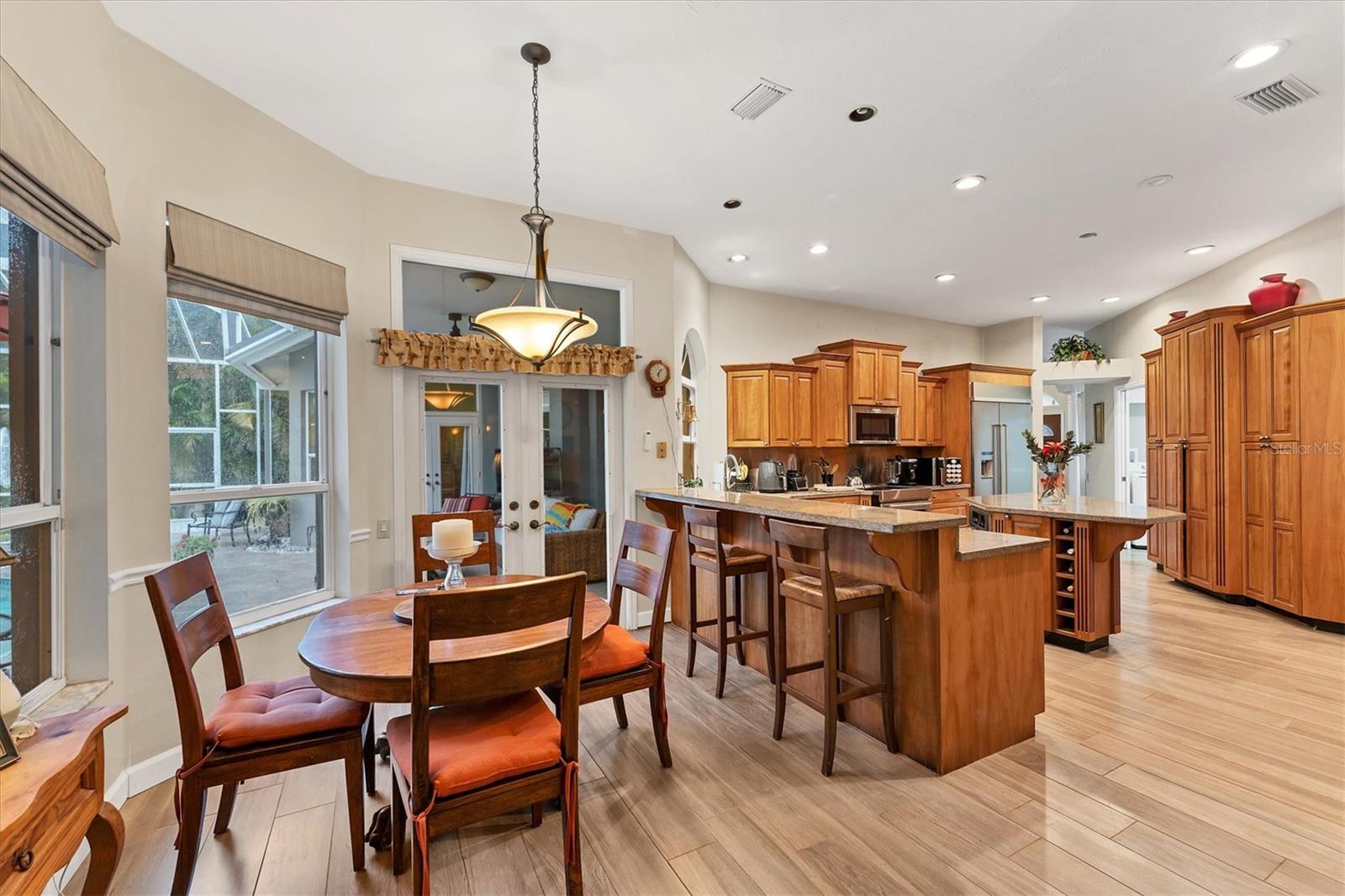 Image 11 of 39 For 4888 Winterhaven Drive