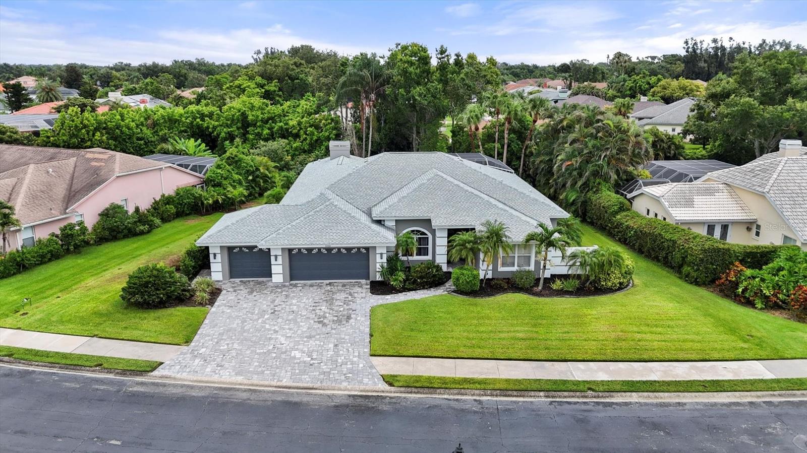 Image 2 of 39 For 4888 Winterhaven Drive